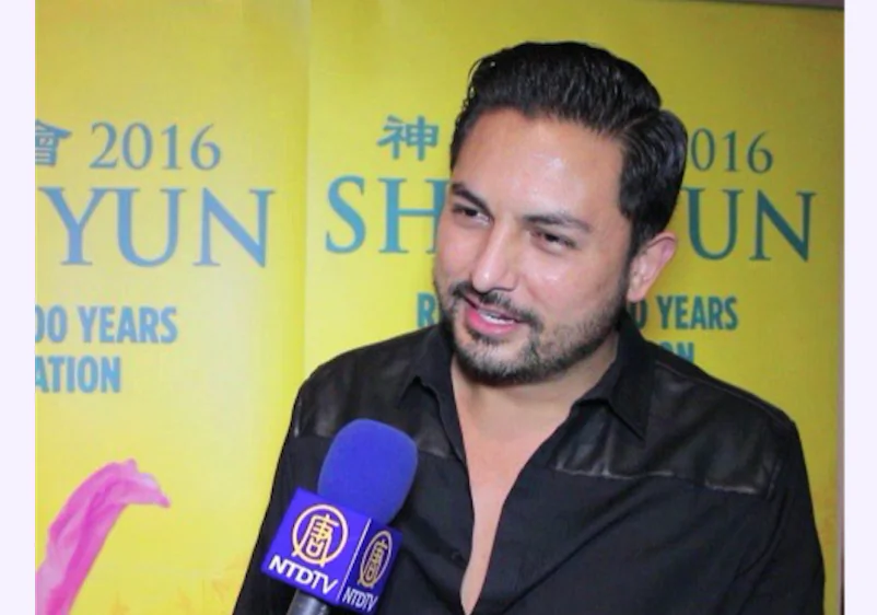 Josue Diaz attends  Shen Yun’s evening performance at the Broward Center for the Performing Arts on Jan. 9, 2016. (Courtesy of NTD Television)