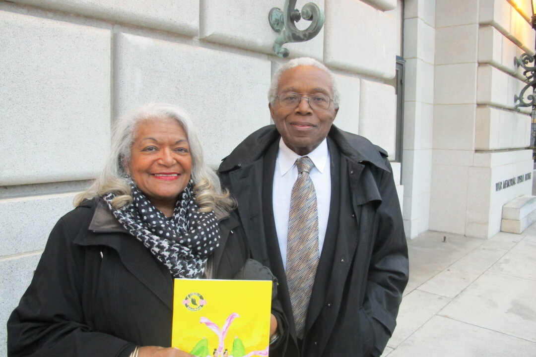 Maurice and Barbara Barron enjoyed the divine themes presented in Shen Yun at the War Memorial Opera House in San Francisco on Jan. 10, 2016. (Abraham Thompson/Epoch Times)