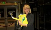 Shen Yun Offers Message of Hope, Nurse Says