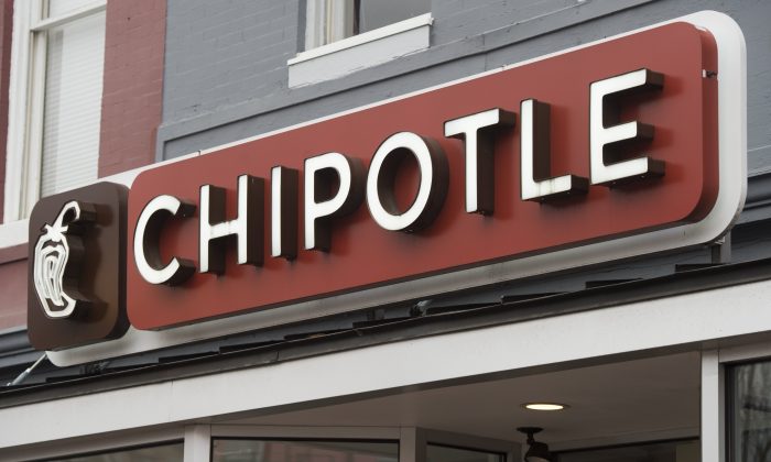 A Chipotle Mexican Grill restaurant is seen in Washington, DC, December 22, 2015. (SAUL LOEB/AFP/Getty Images)