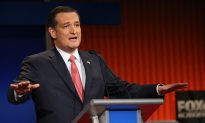 Watch Ted Cruz ‘Apologize’ After Comment About ‘New York Values’