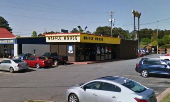Woman Charged in Kennesaw, Georgia After She Removed Her Clothes and Attacked People at Waffle House