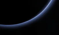 New Horizons: Space Probe Captures Image Showing Pluto’s Atmosphere, NASA Says