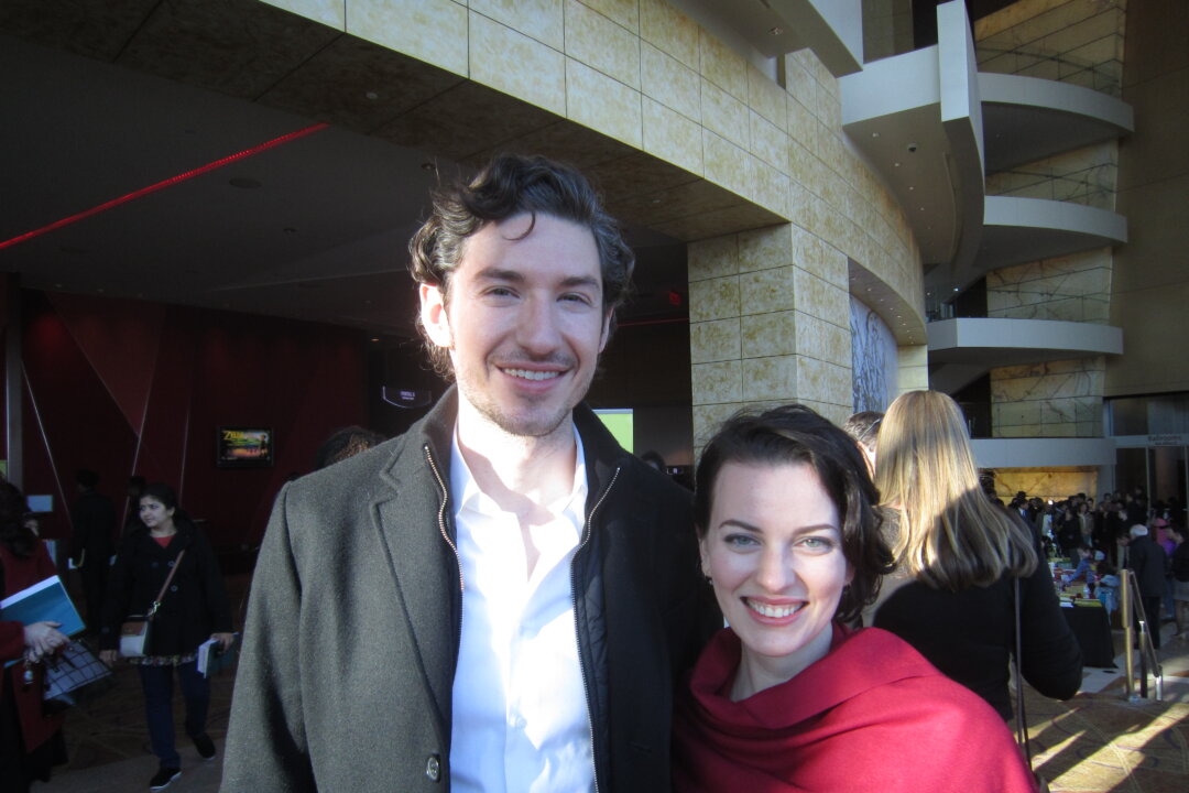 Matthew Stein and Maureen Dougherty at the Shen Yun performance at Cobb Energy Centre in Atlanta on Jan. 17, 2016. (Roland Ree/Epoch Times)