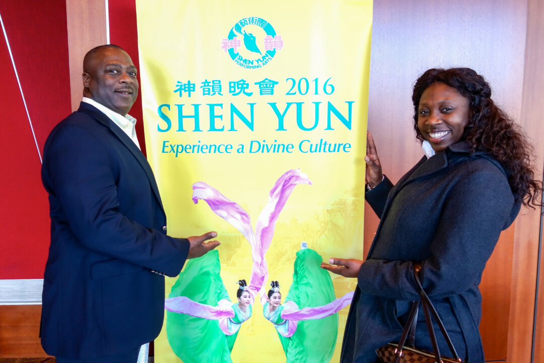 Mr. Lawyar Alexander and Ms. Julia Forbes attended Shen Yun Performing Arts at Cobb Energy Centre in Atlanta on Jan. 17, 2016. (Mary Silver/Epoch Times)