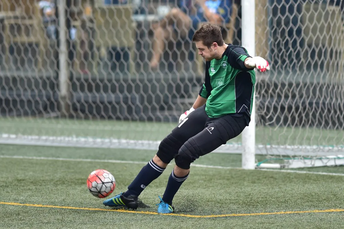 Stock action of Albion's goalkeeper Jamie Devonshire taking a goal kick. (Bill Cox/Epoch Times)