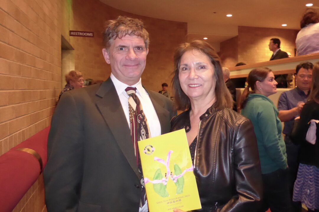 Mr. and Mrs. Carte enjoyed seeing Shen Yun Performing Arts at Boise's Morrison Center on Jan. 19, 2016. (Steve Xu/Epoch Times)