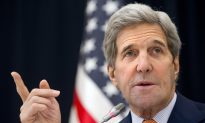 Kerry Tries to Ease Concerns About Warming US-Iran Relations