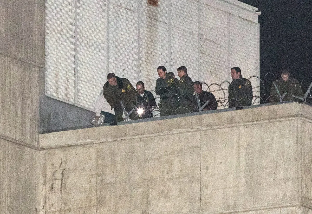 The three jail inmates charged with violent crimes who escaped from the Central Men's Jail in Santa Ana, Calif., on Jan. 23, 2016. (L-R) 37-year-old Hossein Nayeri, charged with kidnapping and torture; 20-year-old Jonathan Tieu, who is charged with murder; and 43-year-old Bac Duong, charged with attempted murder. Sheriff's Lt. Jeff Hallock said Saturday that the inmates were last seen at 5 a.m. on Friday and could have escaped anytime between then and late Friday night. (Orange County Sheriff's Department via AP)