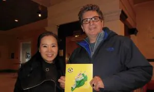 Jeweler: Shen Yun Shows Truth, Speaks to Soul