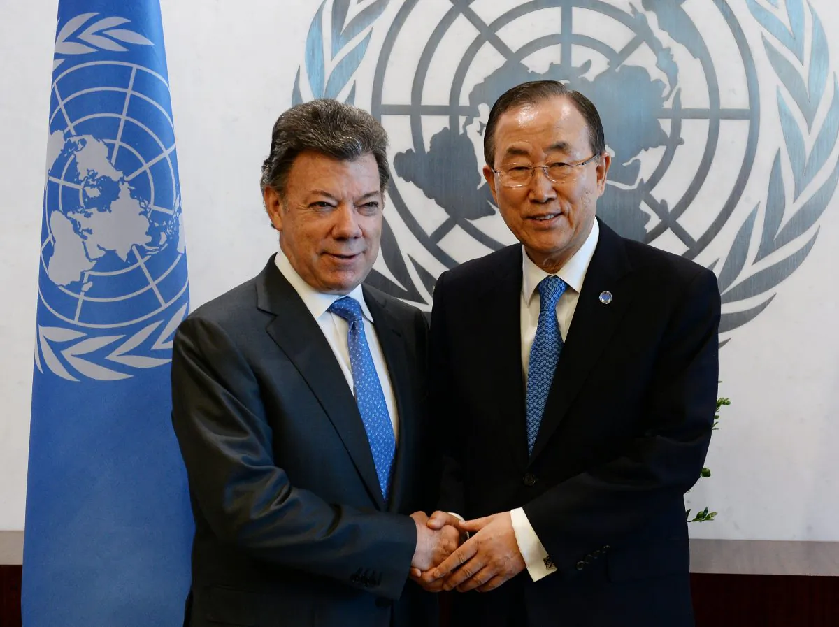Colombia's President Juan Manuel Santos Calderon (L) and U.N. Secretary-General Ban Ki-moon at the U.N. headquarters in New York on Sept. 23, 2013. (Stan Honda/AFP/Getty Images)