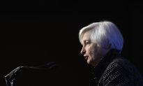 Fed Voices Concern About Global Economic Pressures