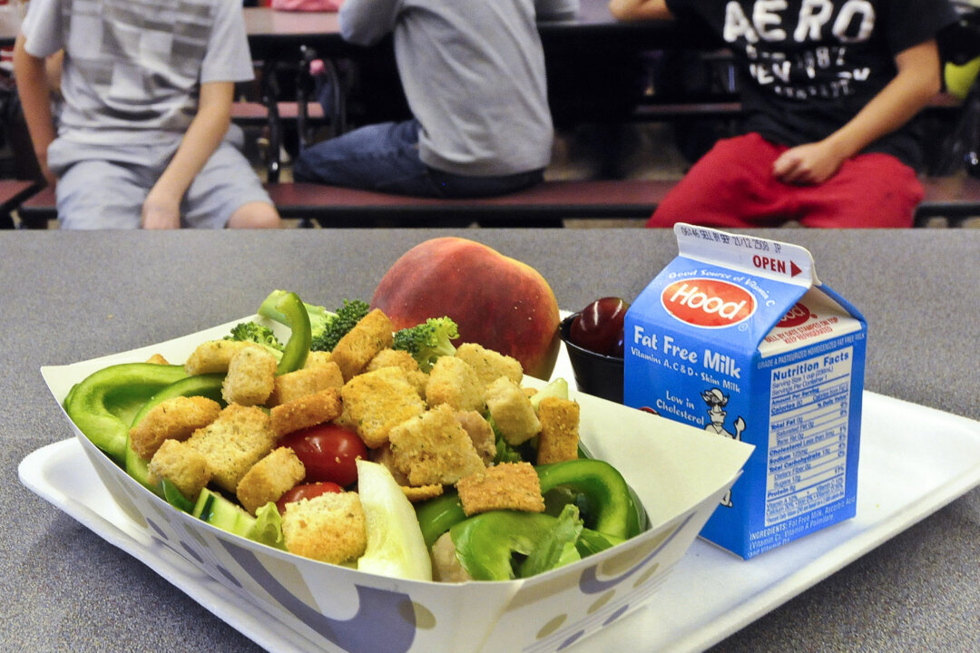 ‘Unprecedented’ Supply Chain Problems Hit School Cafeterias Across US
