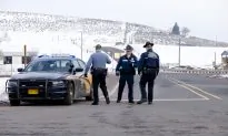 3 More Arrested as Bundy Urges Refuge Occupiers to Leave