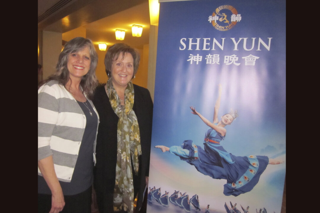 Lori Grimes and Ellen Gilbert felt hope and awe seeing Shen Yun Performing Arts at the California Center for the Arts on Jan. 28. (Jane Yang/Epoch Times)