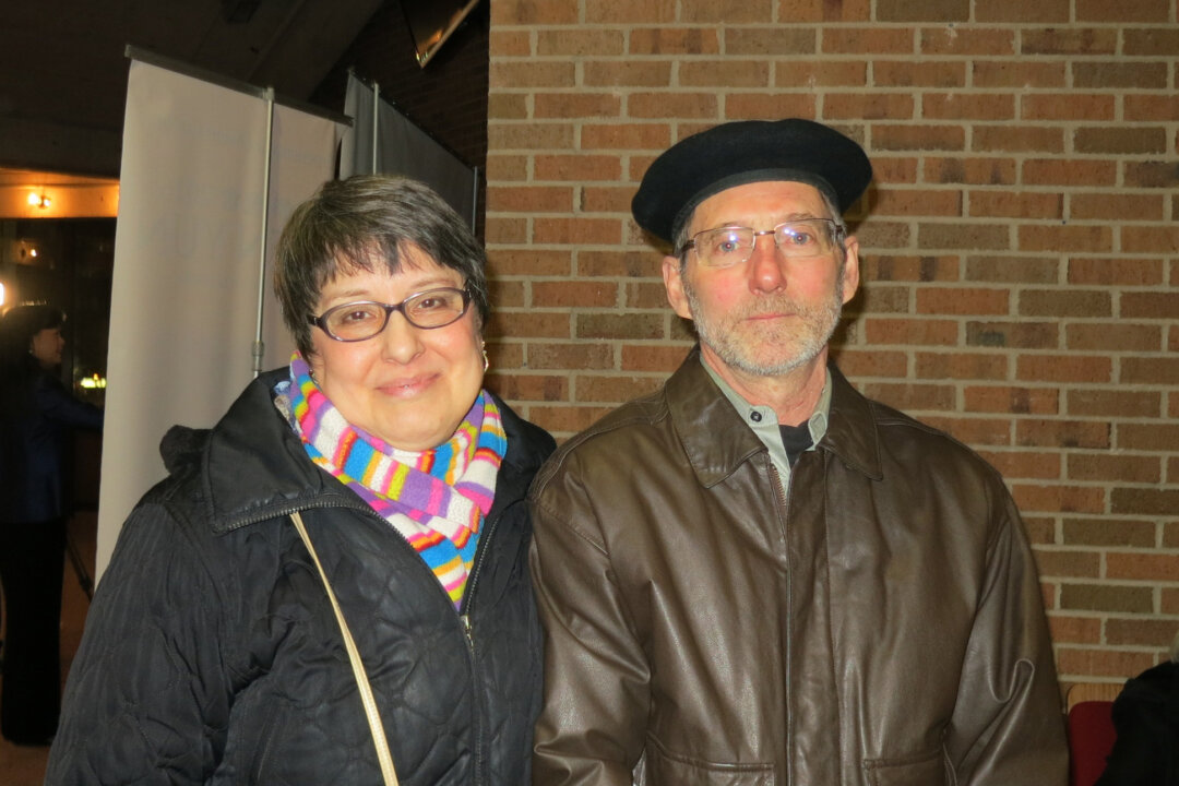 Gina Odell and Michael Smith attend Shen Yun Performing Arts at The Oncenter Crouse Hinds Theater, on Jan. 29, 2016. (Sally Sun/Epoch Times)