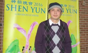 Former Chinese TV Reporter Hopes Shen Yun Can Save China