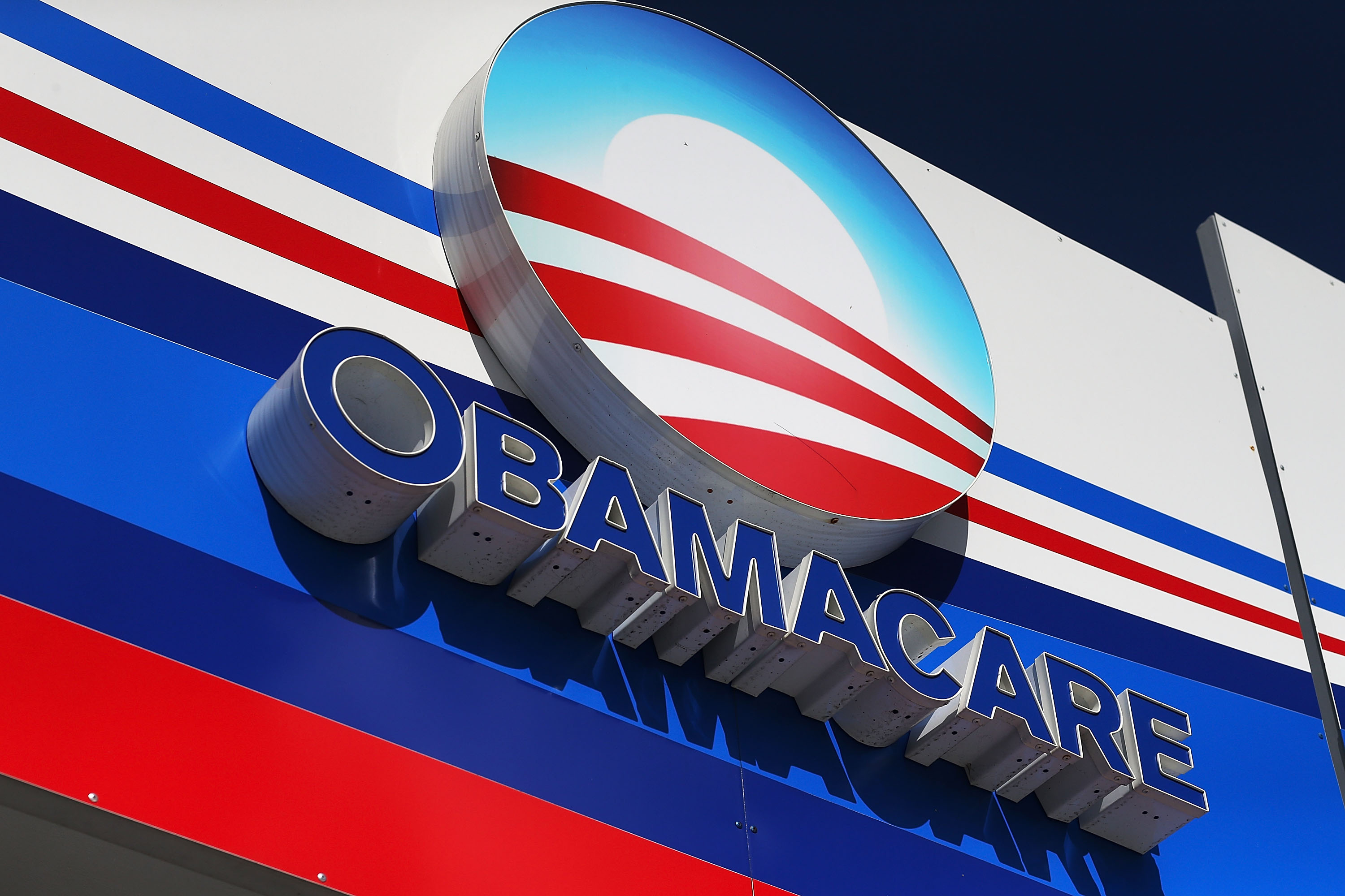 After 13 Years, 'Obamacare' Offers Broken Promises and Costly Consequences - Vimarsana News