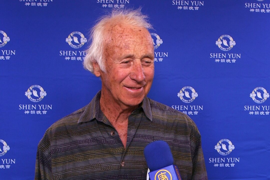 John Leinau said he felt privileged to be able to see Shen Yun Performing Arts at the California Center for the Arts on Jan. 27, 2016. (Courtesy of NTD Television)
