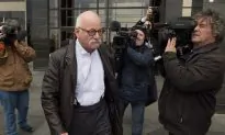 Man Whose Daughter Was Murdered Wants New Debate on Gun Control