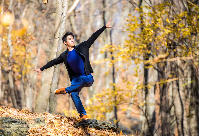 Acclaimed dancer Piotr Huang, from Poland, found new meaning to life in reviving traditional Chinese culture. (Samira Bouaou/Epoch Times)