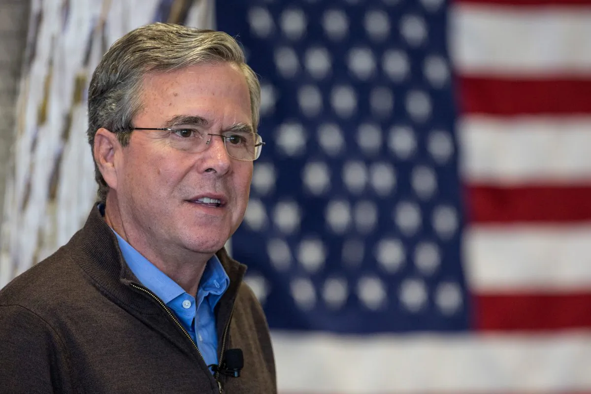 Republican presidential candidate Jeb Bush at a town-hall-style meeting for employees at CS Wholesalers in Keene, N.H., on Feb. 2, 2016. (Andrew Burton/Getty Images)