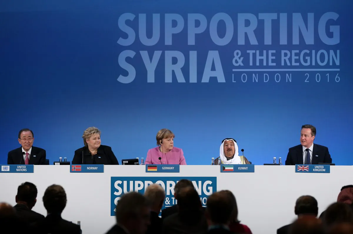 (L-R) U.N. Secretary-General Ban Ki-moon, Norwegian Prime Minister Erna Solberg, German Chancellor Angela Merkel, the Emir of Kuwait, Sheikh Sabah al-Ahmad al-Sabah, and British Prime Minister David Cameron attend the "Supporting Syria Conference" at The Queen Elizabeth II Conference Centre in London, England, on Feb. 4, 2016. (Dan Kitwood/Getty Images)