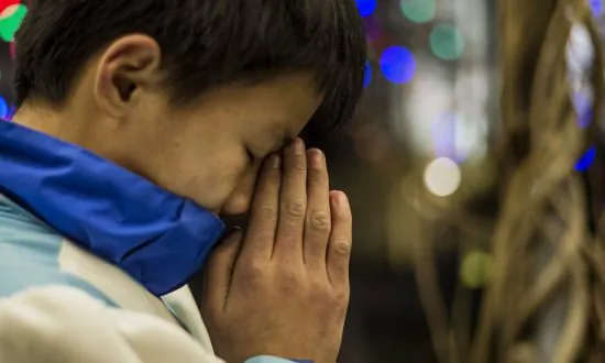 Chinese Authorities Tear More Crosses Off Churches