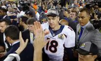 Manning Rides Off With a Win in What Could Be Final Game of Career (Photos)