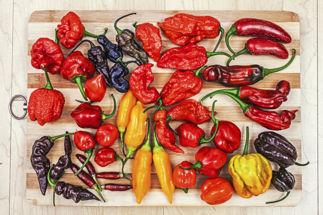 Peppers come in a variety of colors, shapes, and heat levels. (danez/iStock)