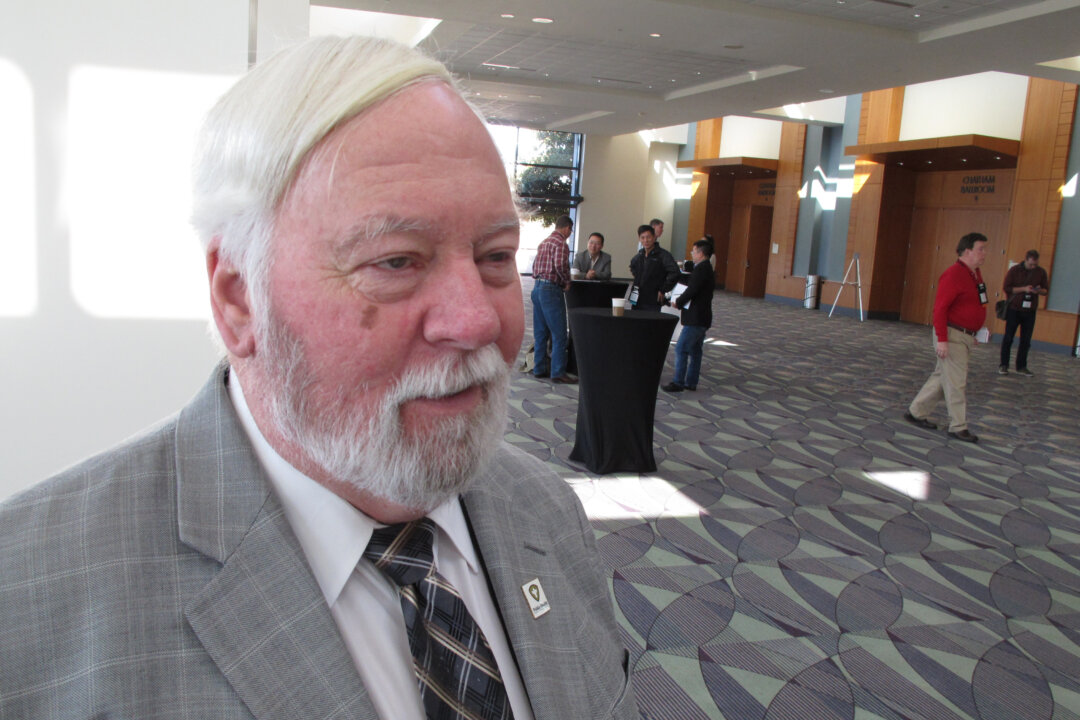 Joe Conlon, technical adviser for the American Mosquito Control Association, discusses challenges associated with fighting the mosquito that carry the Zika virus during the association's annual conference in Savannah, Ga., on Feb. 8, 2016. Experts say the mosquito species known to spread the Zika virus live and breed in people's homes and yards, making them tough to reach with sprays and often requiring labor-intensive door-to-door interventions. (AP Photo/Ross Bynum)