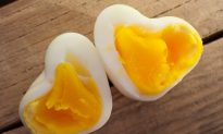 Valentine’s Day Tips: Put Heart-Shaped Eggs on the Menu (Video)