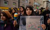 Opposition Activists Say Turkey Shelling Kurds in Syria
