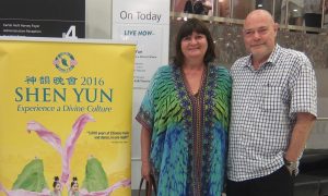 Shen Yun ‘Stunning’, Says Gift Shop Owner