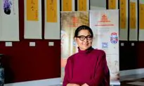 Chinese React to Famous Actress Leaving the Country for Canada