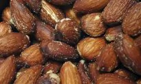 Almonds May Help Control Calories, Study Shows