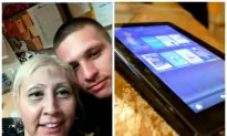 Selfies Taken With Stolen Kindle Show up in Cloud