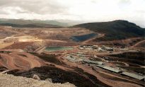 Newmont Takes Top Gold Producer Spot With $10 Billion Goldcorp Buy