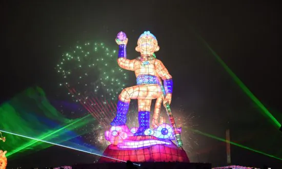 3 Popular Celebrations of China’s ‘Valentine’s Day,’ the Lantern Festival