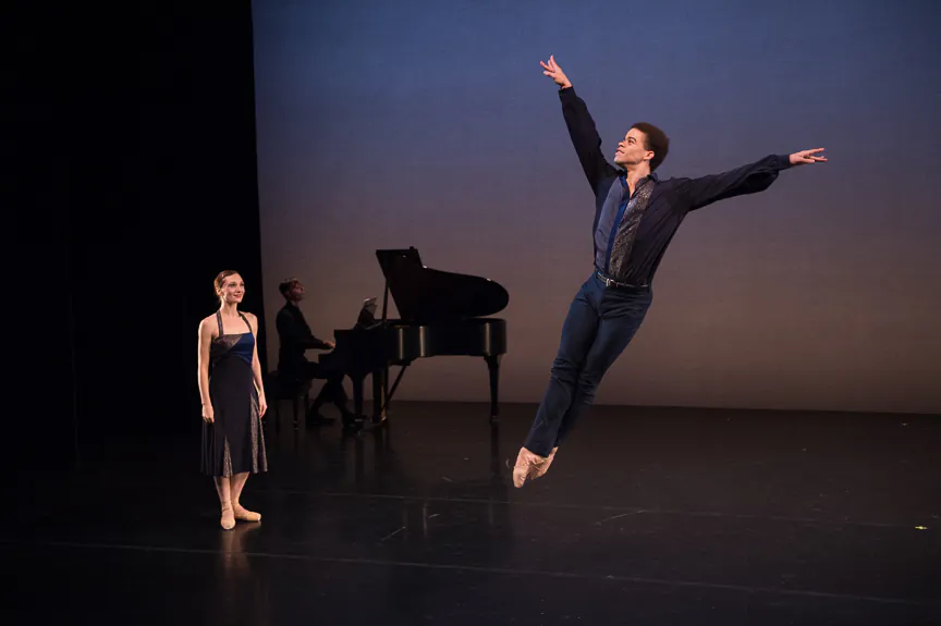 Michael Scales on piano with NYTB dancers Amanda Treibe and Steven Melendez. (Rachel Neville)