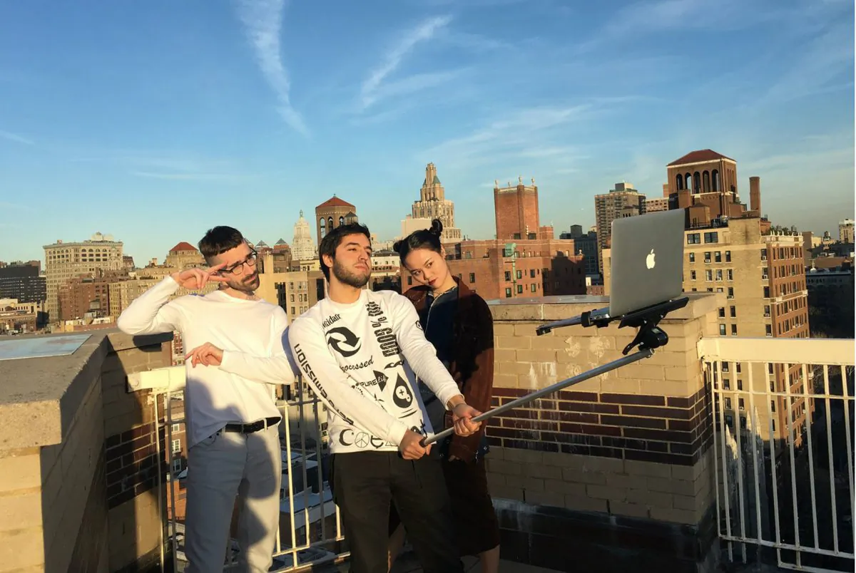(macbookselfiestick.com)