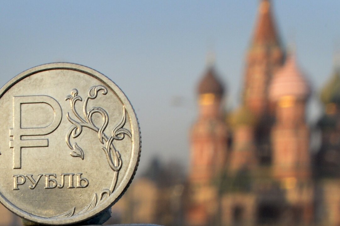 Russian Default ‘Extremely Likely’ as International Pressure Escalates