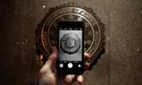 FBI Should Learn How to Hack Phones Themselves, Cybersecurity Expert Says