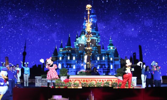 Chinese Official Says Disneyland Will Destroy Chinese Culture