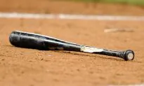 Pittsburgh Pirates: Photo Shows Man Blocking Bat From Hitting Child in Face at Spring Training Game
