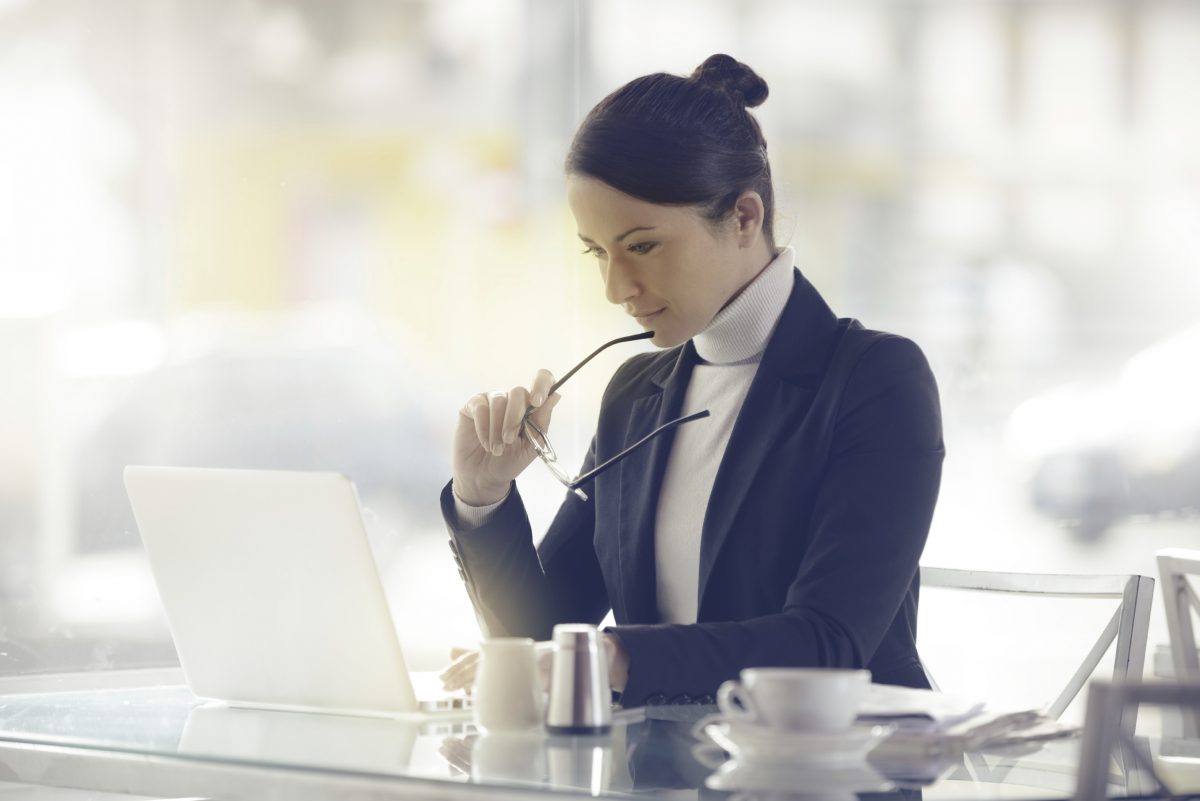 10 Tips to Developing Your Personal Brand Through Thought Leadership - Vimarsana News