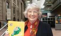 Journalist Sees Hope for Freedom in Shen Yun