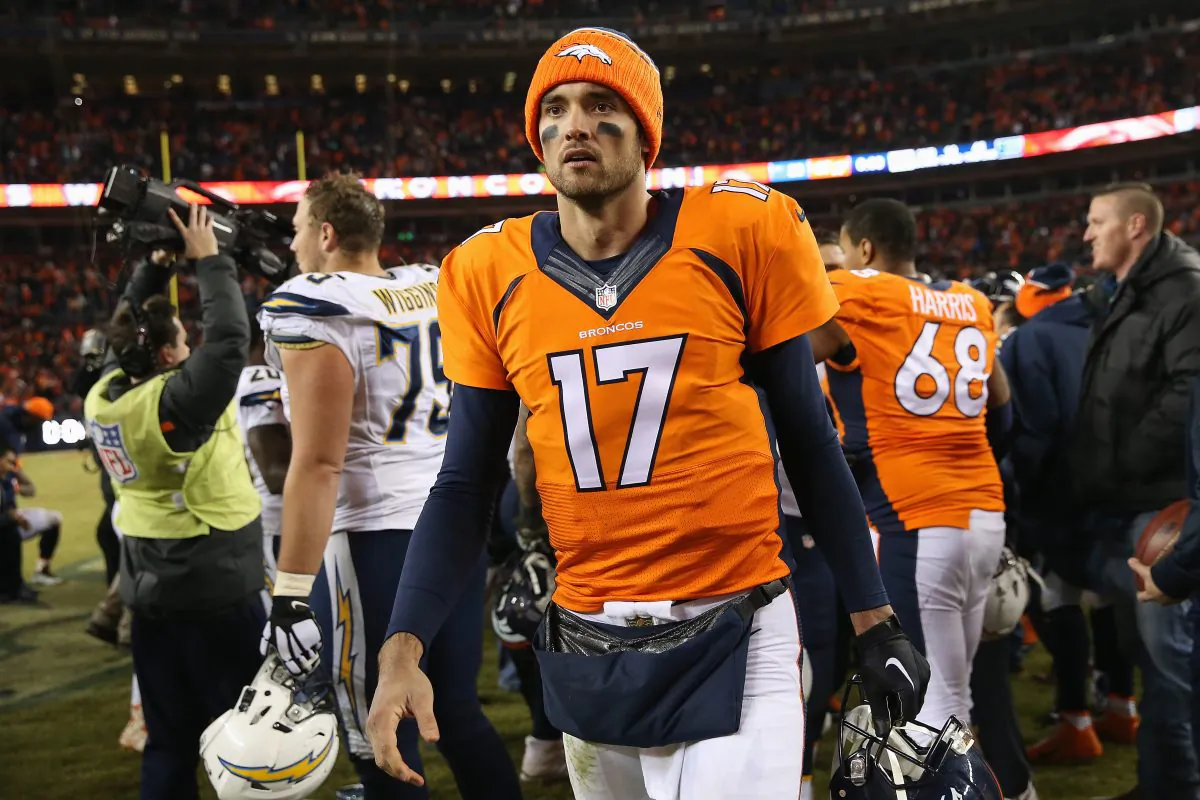 Quarterback Brock Osweiler led the Denver Broncos to a 5–2 record as a starter in 2015. (Doug Pensinger/Getty Images)