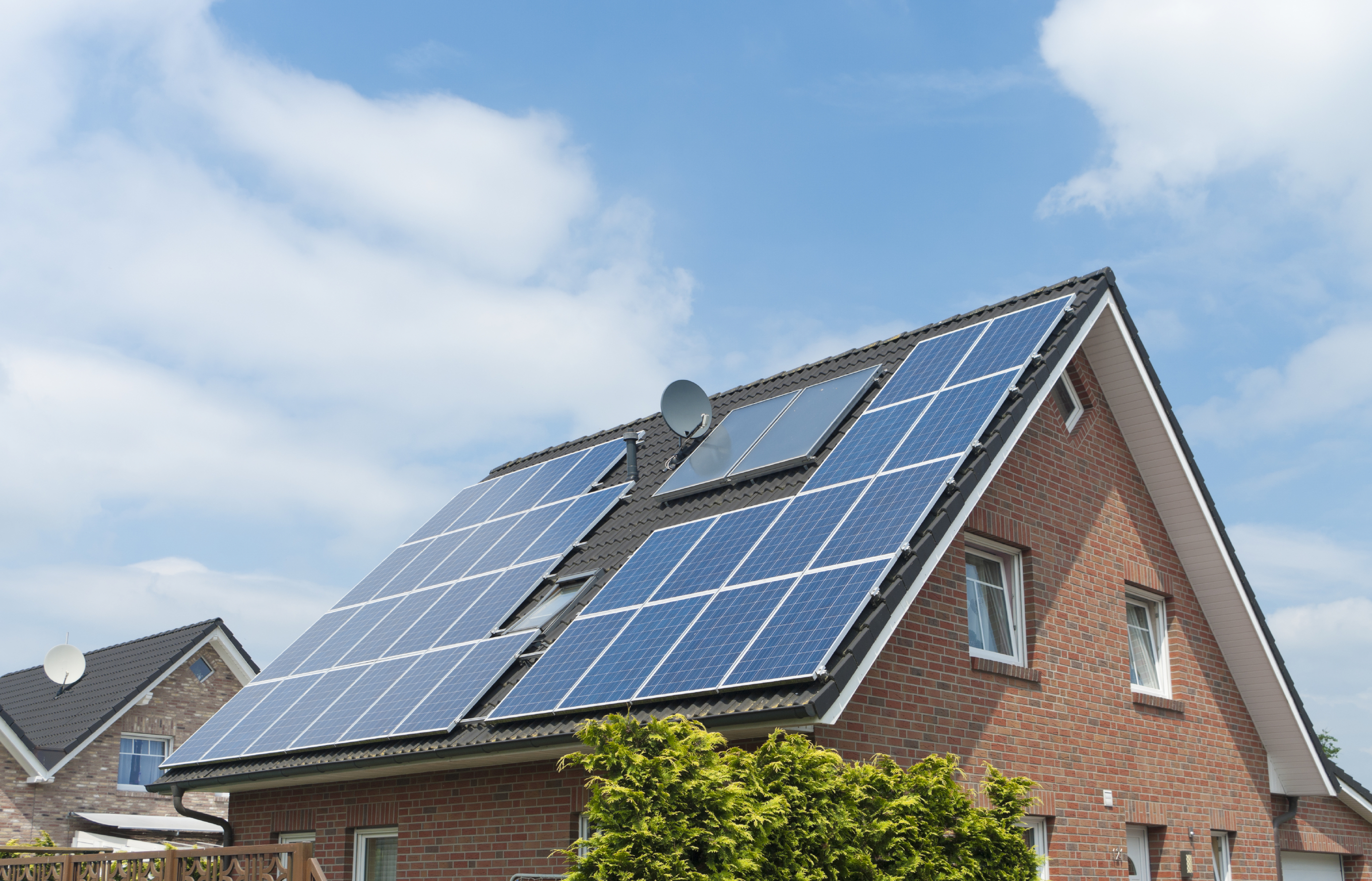 Utilities, Solar Energy and the Fight for Your Roof