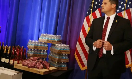 Trump Brings Steaks, Magazines, Water, and Wine to Victory Press Conference